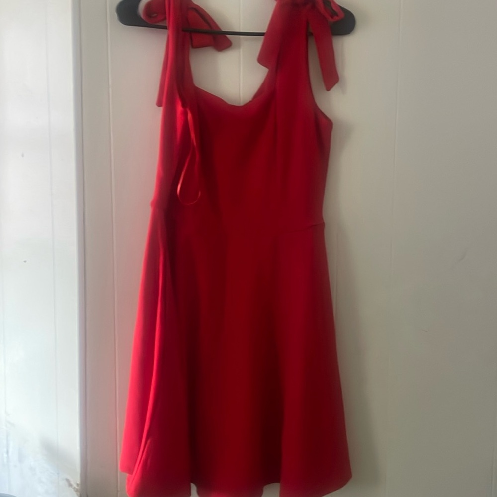 Pretty red dress with bows